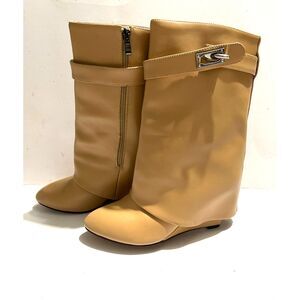 Givenchy shark Lock ankle Boots in beige genuine leather women 42